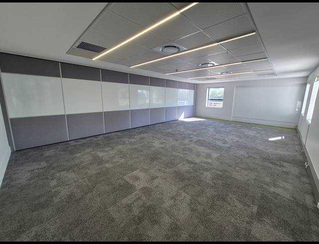 667M² OFFICE TO LET IN WOODMEAD